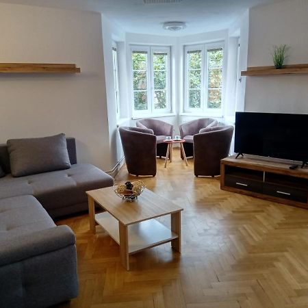Ferienwohnung Pod Vezi Mikulov Exterior foto